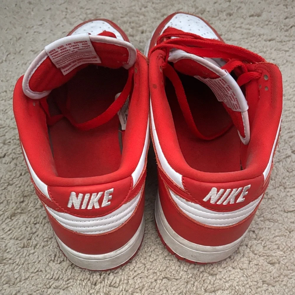 Nike Dunks - Picture 5 of 7